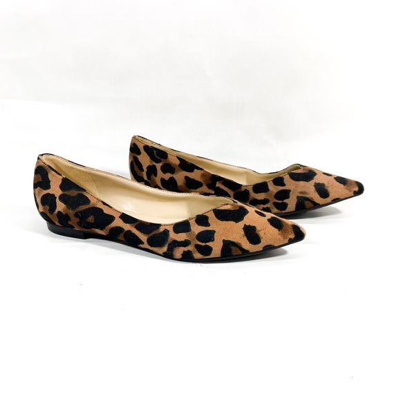 Marc Fisher Pointed Flats - Picture 1 of 6